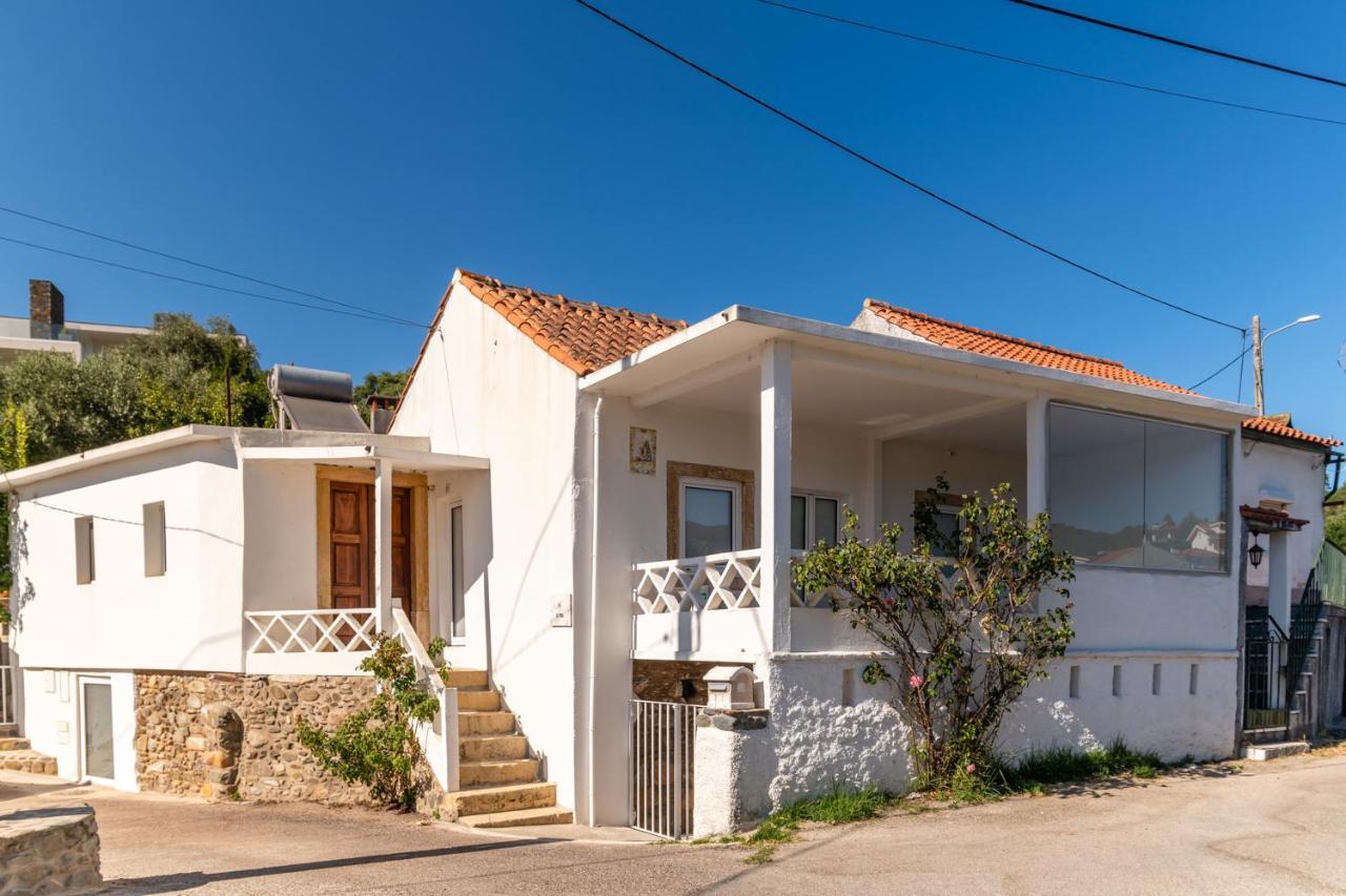 Holiday home Casa Rosas - Roses House Miranda do Corvo